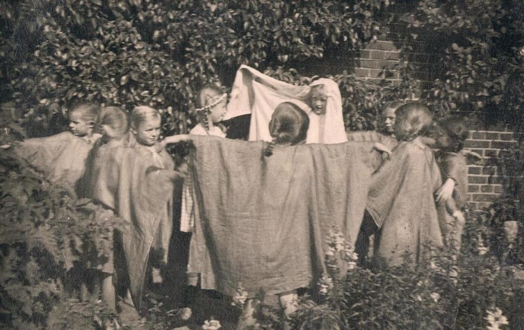Grundschule Aufführung Die Regentrude 1935